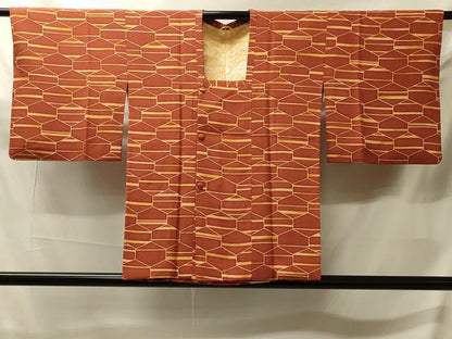 平和屋着物＃道行コート　亀甲横段文　正絹　逸品　CABJ5581in