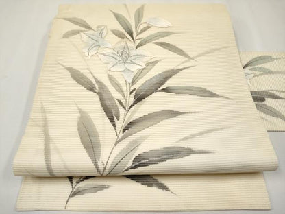 平和屋着物＊夏物　九寸名古屋帯　作家物　手描き　刺繍　草花文　銀彩　正絹　逸品　CABJ5872tx