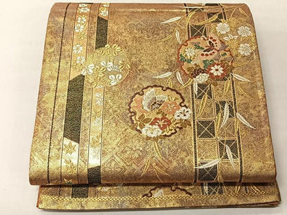 平和屋着物◎六通柄袋帯　唐織　雪輪花蝶文　金糸　正絹　逸品　未使用　CABJ6315yk