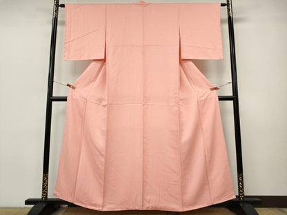 平和屋着物●上質な色無地　霞地紋　珊瑚色　正絹　逸品　未使用　CABJ6405ut