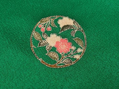 平和屋着物●豪華振袖　駒刺繍　花蝶丸文　暈し染め　十二単風　正絹　逸品　CABJ6432ut
