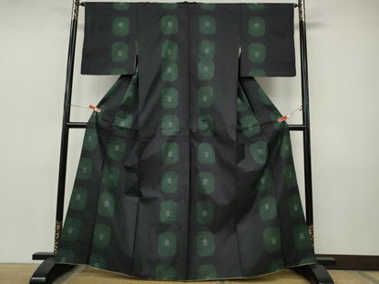 平和屋着物●本場大島紬　7マルキ　地空き　草花文　正絹　逸品　CABJ6442ut