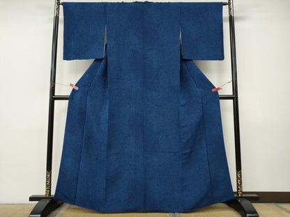 平和屋着物●上質な小紋　藍　型染め　更紗花文　鬼しぼ縮緬　正絹　逸品　CABJ6474ut