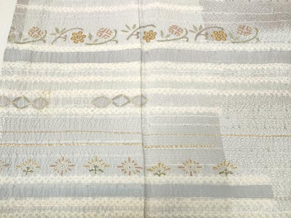 平和屋着物●訪問着　駒刺繍　絞り　横段草花文　金彩　正絹　逸品　CABJ6541ut