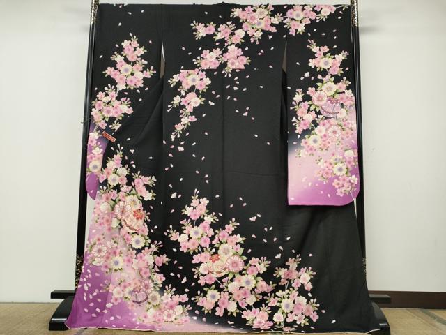 平和屋着物●豪華振袖　駒刺繍　枝花鞠文　暈し染め　黒地　銀通し地　正絹　逸品　CABJ6550ut