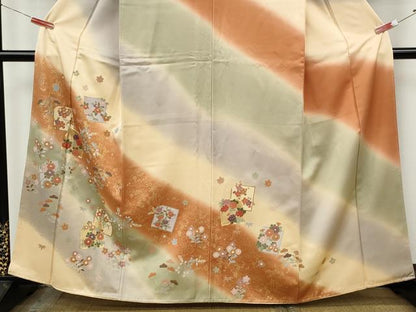 平和屋着物●訪問着　駒刺繍　破れ色紙草花文　暈し染め　金彩　正絹　逸品　CABJ6563ut