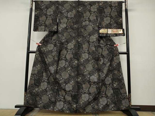平和屋着物●本場大島紬　純手織　雪輪草花文　大野織物株式会社謹製　証紙付き　正絹　逸品　CABJ6604ut