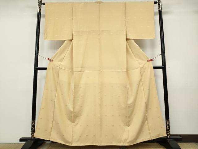 平和屋着物●上質な色無地　草花地紋　薄香色　正絹　逸品　CABJ6717ut