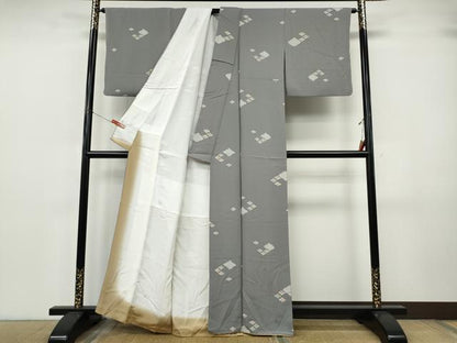 平和屋着物●上質な小紋　松皮菱花文　正絹　逸品　CABJ6768ut