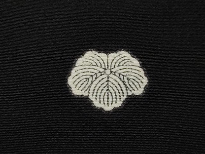平和屋着物●豪華黒留袖　乱菊　舞花文　暈し染め　金彩　正絹　逸品　CABJ6777ut