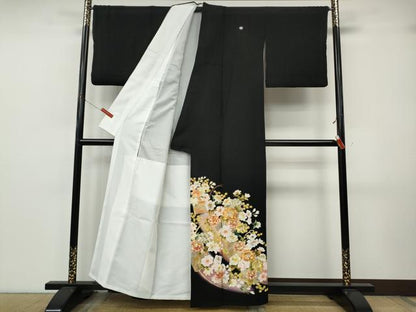 平和屋着物●豪華黒留袖　駒刺繍　破れ色紙舞花文　暈し染め　正絹　逸品　CABJ6778ut