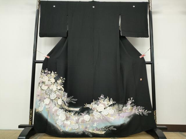 平和屋着物●ブライダルファッションデザイナー・桂由美　黒留袖　刺繍　熨斗花文　暈し染め　金銀彩　正絹　逸品　CABJ6781ut