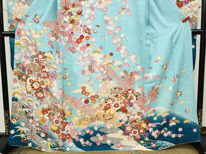 平和屋着物●豪華振袖　駒刺繍　貝桶草花文　暈し染め　金銀彩　正絹　逸品　CABJ6792ut