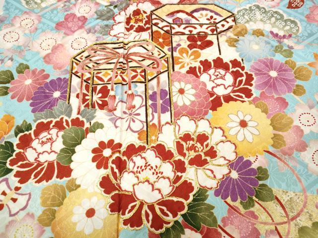 平和屋着物●豪華振袖　駒刺繍　貝桶草花文　暈し染め　金銀彩　正絹　逸品　CABJ6792ut