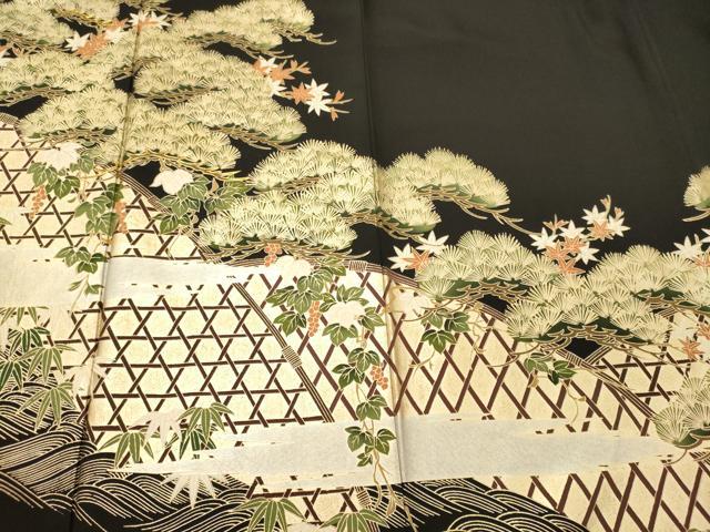 平和屋着物■豪華黒留袖　駒刺繍　籬松葉文　金彩　正絹　逸品　未使用　CABJ6985oy