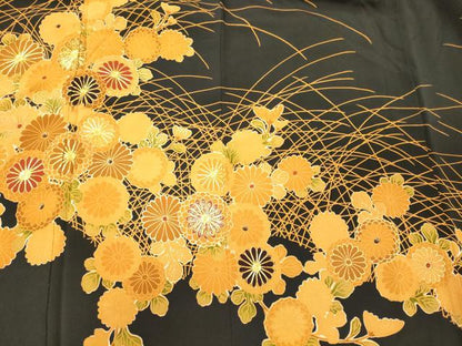 平和屋着物■豪華黒留袖　駒刺繍　菊文　金彩　正絹　逸品　CABJ7005oy
