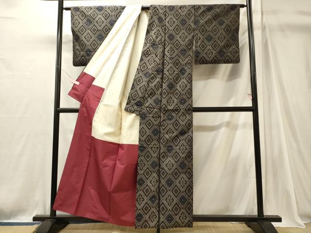 平和屋着物■本場大島紬　菱花文　正絹　逸品　CABJ7139oy