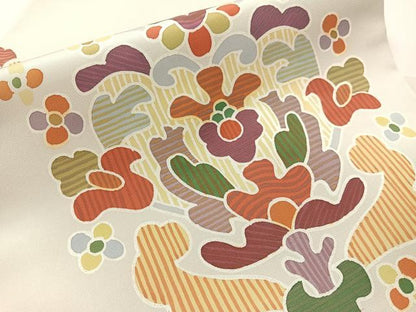 平和屋着物●塩瀬　九寸名古屋帯　ろうけつ染め　花唐草文　逸品　CABJ7207vp