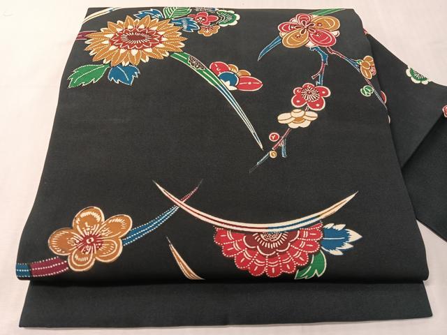 平和屋着物●塩瀬　全通柄　九寸名古屋帯　型染め　芝草花文　黒地　正絹　逸品　CABJ7224vp
