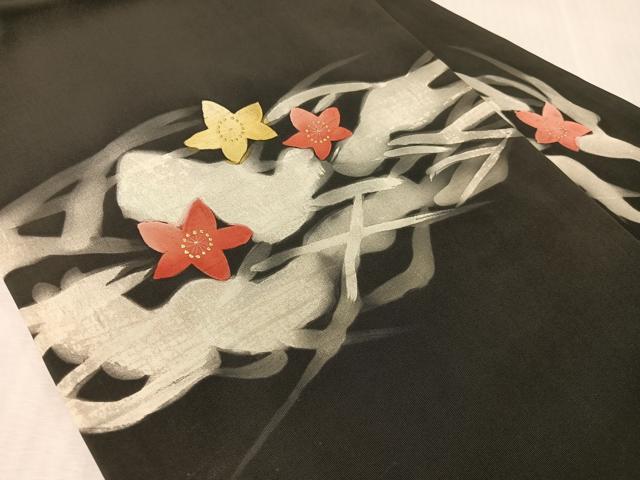 平和屋着物●塩瀬　九寸名古屋帯　ろうけつ染め　霞花文　黒地　金彩　正絹　逸品　CABJ7225vp