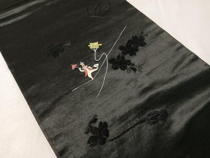 平和屋着物●アンティーク　大正ロマン　九寸開き名古屋帯　手描き　刺繍　猿　黒地　正絹　逸品　CABJ7232vp