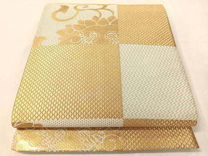 平和屋着物●全通柄袋帯　市松花蝶文　金彩　正絹　逸品　CABJ7289vp