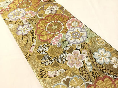 平和屋着物●六通柄袋帯　唐織　熨斗舞桜　金糸　正絹　逸品　CABJ7334vp