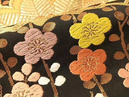 平和屋着物●西陣　河合美術織物謹製　六通柄袋帯　唐織　枝梅松文　黒地　金糸　正絹　逸品　CABJ7358vp