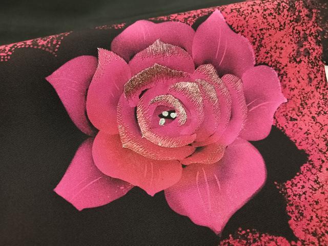 平和屋着物●塩瀬　九寸名古屋帯　刺繍　バラ　黒地　銀糸　正絹　逸品　CABJ7528vp