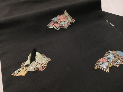 平和屋着物●総刺繍　九寸名古屋帯　平安人物風景文　黒地　CABJ7592vp