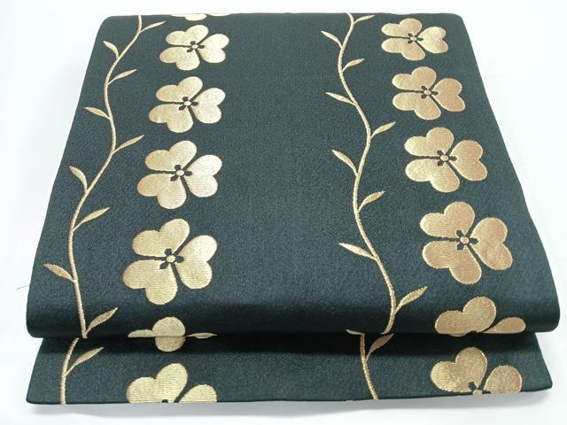 平和屋着物◎全通柄　九寸開き名古屋帯　草花文　黒地　金糸　未使用　CABJ7850nb