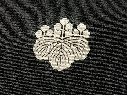 平和屋着物■十日町友禅作家　龍谷　黒留袖　飛鶴立波文　暈し染め　金彩　正絹　逸品　CABJ8024xe