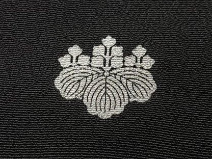 平和屋着物■豪華黒留袖　作家物　駒刺繍　御所車花文　暈し染め　金彩　正絹　逸品　CABJ8053xe