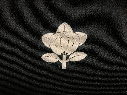 平和屋着物■豪華黒留袖　駒刺繍　飛鶴風景松文　暈し染め　金彩　正絹　逸品　CABJ8077xe