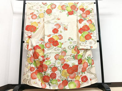平和屋着物■豪華振袖　駒刺繍　流水舞梅文　金彩　正絹　逸品　CABJ8116xe