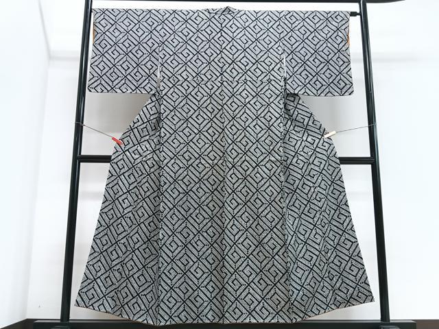 平和屋着物■上質な小紋　総絞り　幾何学文様　黒地　正絹　逸品　未使用　CABJ8130xe