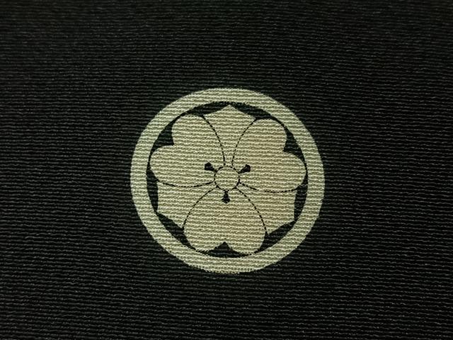 平和屋着物■豪華黒留袖　作家物　駒刺繍　鳳凰笹松文　金彩　正絹　逸品　CABJ8172xe