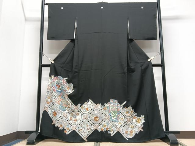 平和屋着物■豪華黒留袖　刺繍　陶器花鳥文　金彩　正絹　逸品　CABJ8222xe