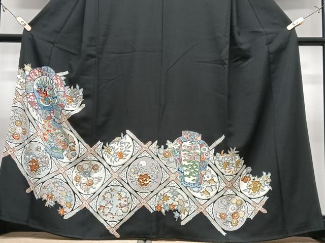 平和屋着物■豪華黒留袖　刺繍　陶器花鳥文　金彩　正絹　逸品　CABJ8222xe
