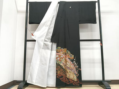 平和屋着物■豪華黒留袖　駒刺繍　十二単　流水色紙梅松文　暈し染め　金彩　正絹　逸品　CABJ8314xe