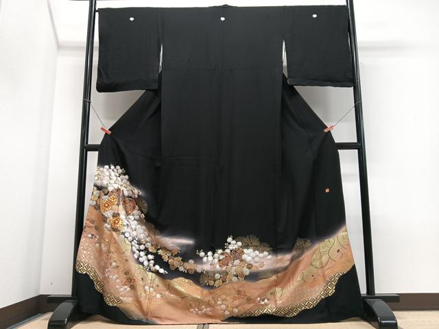 平和屋着物■豪華黒留袖　作家物　駒刺繍　花鼓松葉文　暈し染め　金銀彩　正絹　逸品　CABJ8315xe