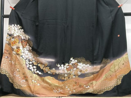 平和屋着物■豪華黒留袖　作家物　駒刺繍　花鼓松葉文　暈し染め　金銀彩　正絹　逸品　CABJ8315xe