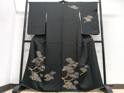 平和屋着物■訪問着　松　黒地　金彩　正絹　逸品　CABJ8383xe