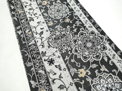 平和屋着物●六通柄袋帯　向かい鳥正倉院花文　黒地　銀糸　正絹　逸品　CABJ8416hy