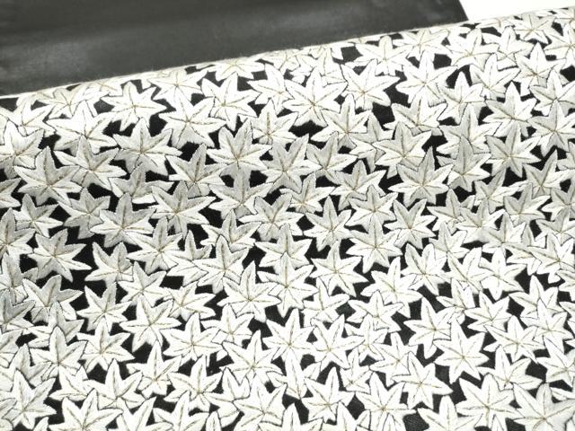 平和屋着物●太鼓柄袋帯　総刺繍　楓文　黒地　金糸　正絹　逸品　CABJ8420hy