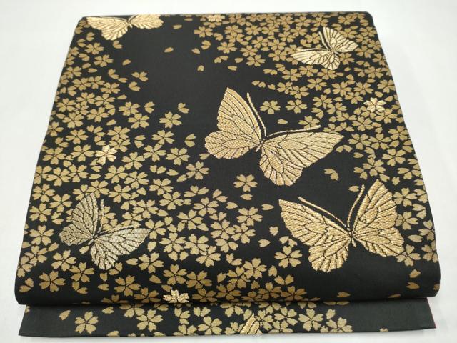 平和屋着物●染色作家　斉藤三才　六通柄袋帯　舞蝶桜文　黒地　金糸　正絹　逸品　CABJ8434hy