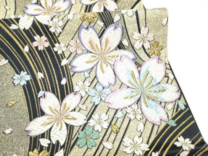 平和屋着物●六通柄袋帯　唐織　舞桜文　黒地　金糸　正絹　逸品　CABJ8486hy