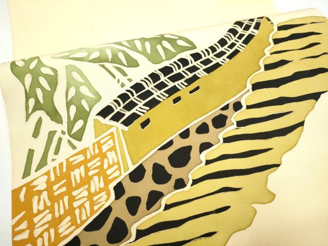 平和屋着物●塩瀬　九寸開き名古屋帯　風景文　金彩　正絹　逸品　CABJ8514hy