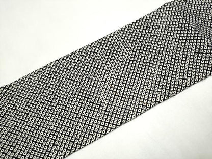 平和屋着物●全通柄　九寸名古屋帯　総絞り　黒地　正絹　逸品　CABJ8529hy