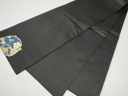平和屋着物●アンティーク　大正ロマン　絽刺し　区限刺繍　草花丸文　黒地　金銀糸　正絹　逸品　CABJ8606hy